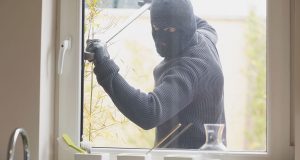 Säkrare hem med hjälp av en enkel app